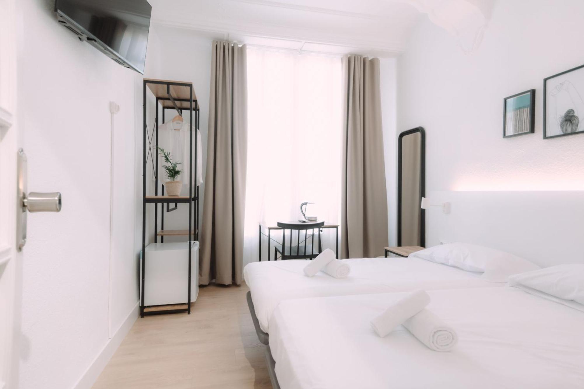 Concept Rooms Valencia Eksteriør bilde