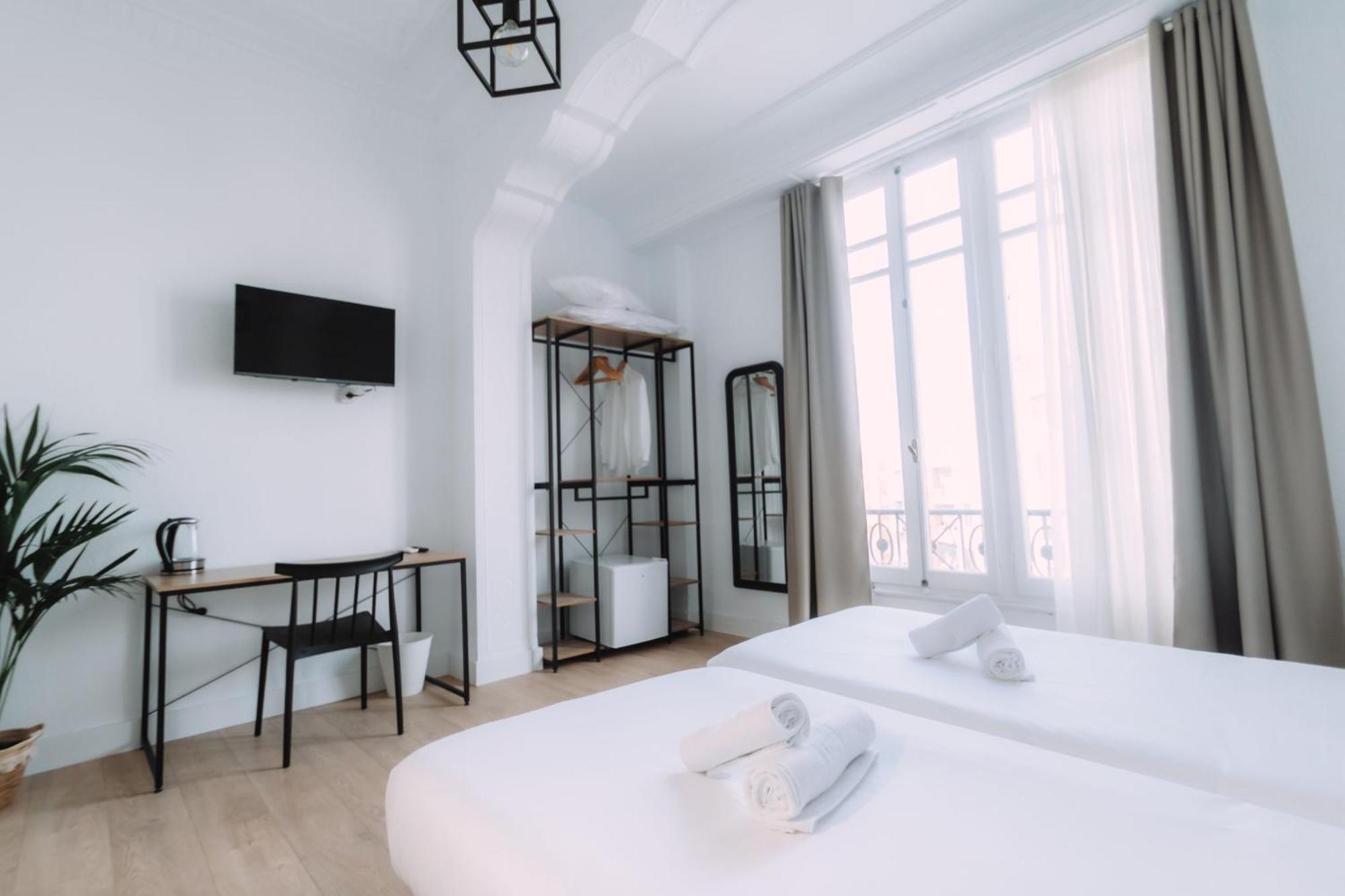 Concept Rooms Valencia Eksteriør bilde