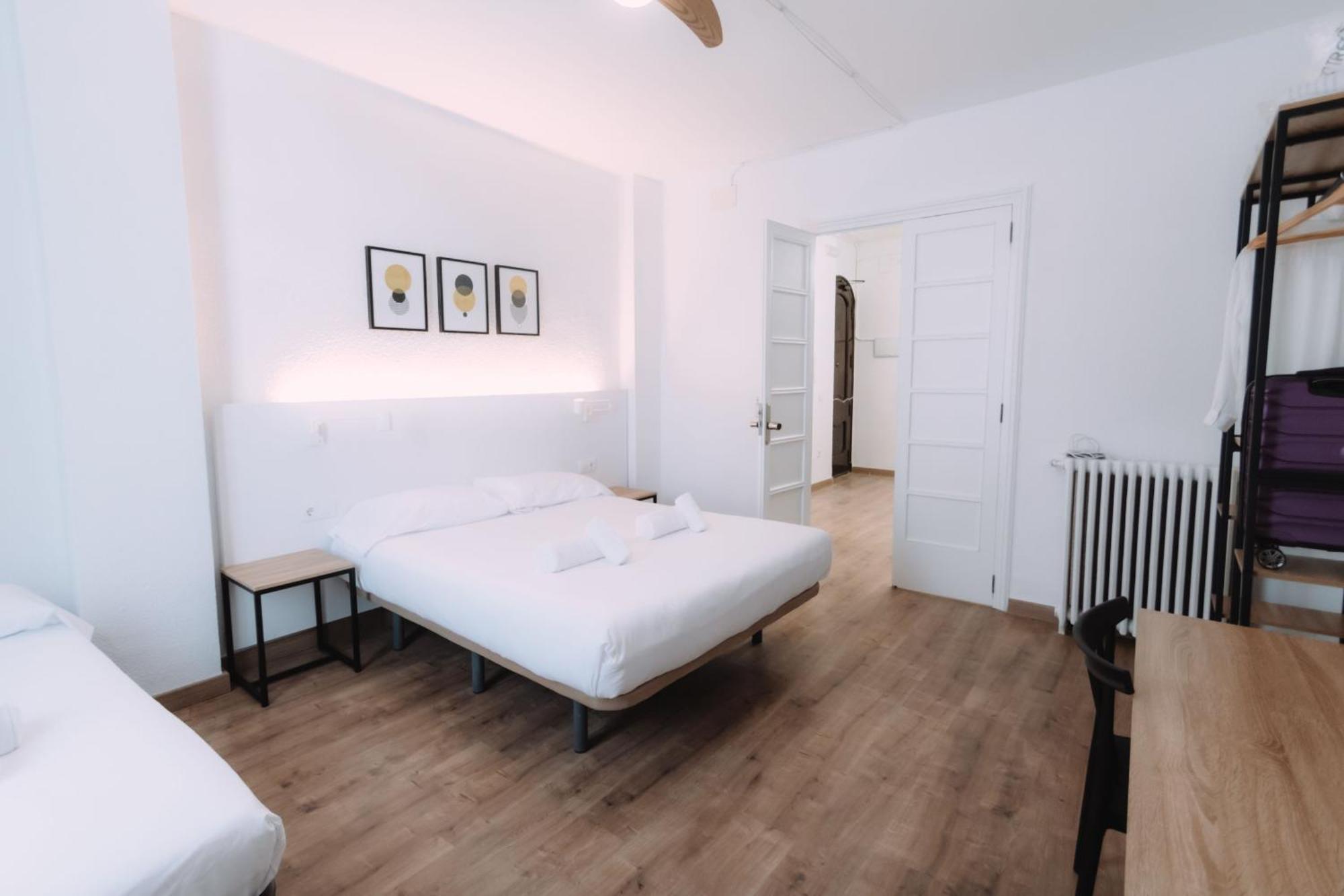 Concept Rooms Valencia Eksteriør bilde